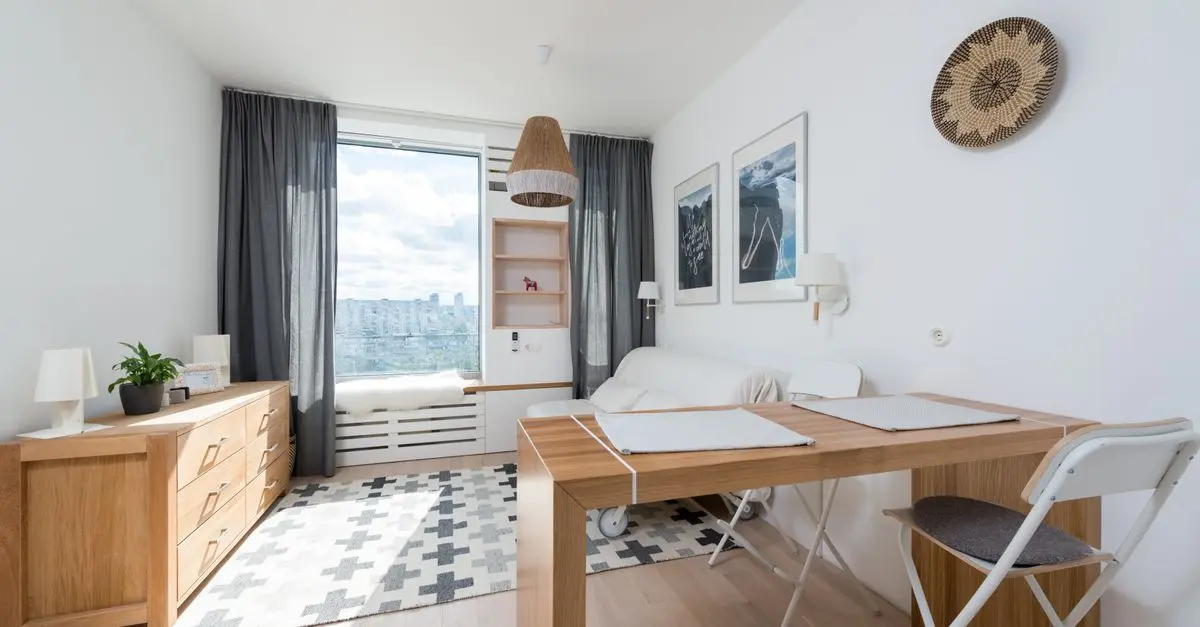 Comment choisir des meubles astucieux pour optimiser votre salon