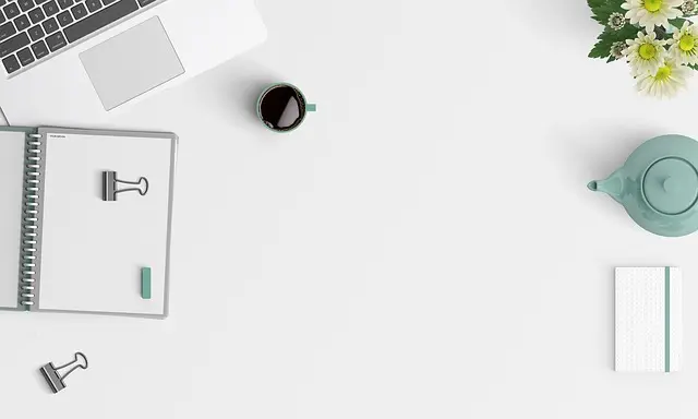 Comment intégrer des meubles astucieux pour gagner de l'espace