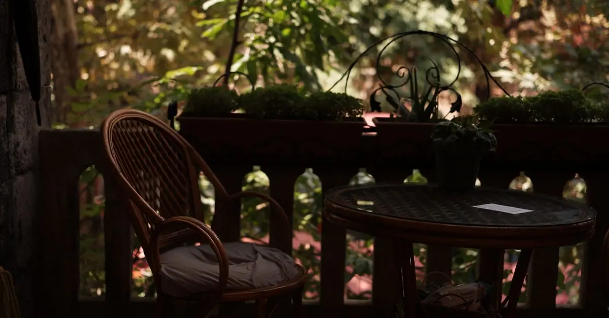 5 astuces pour aménager un balcon avec du mobilier malins