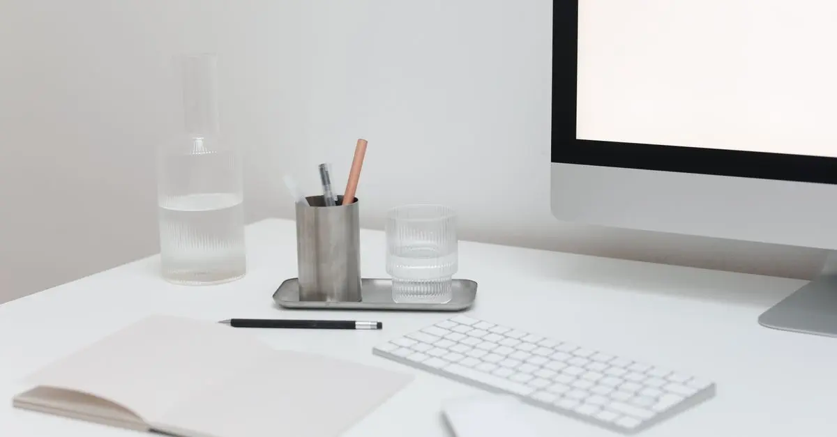 Comment intégrer un bureau escamotable dans son intérieur